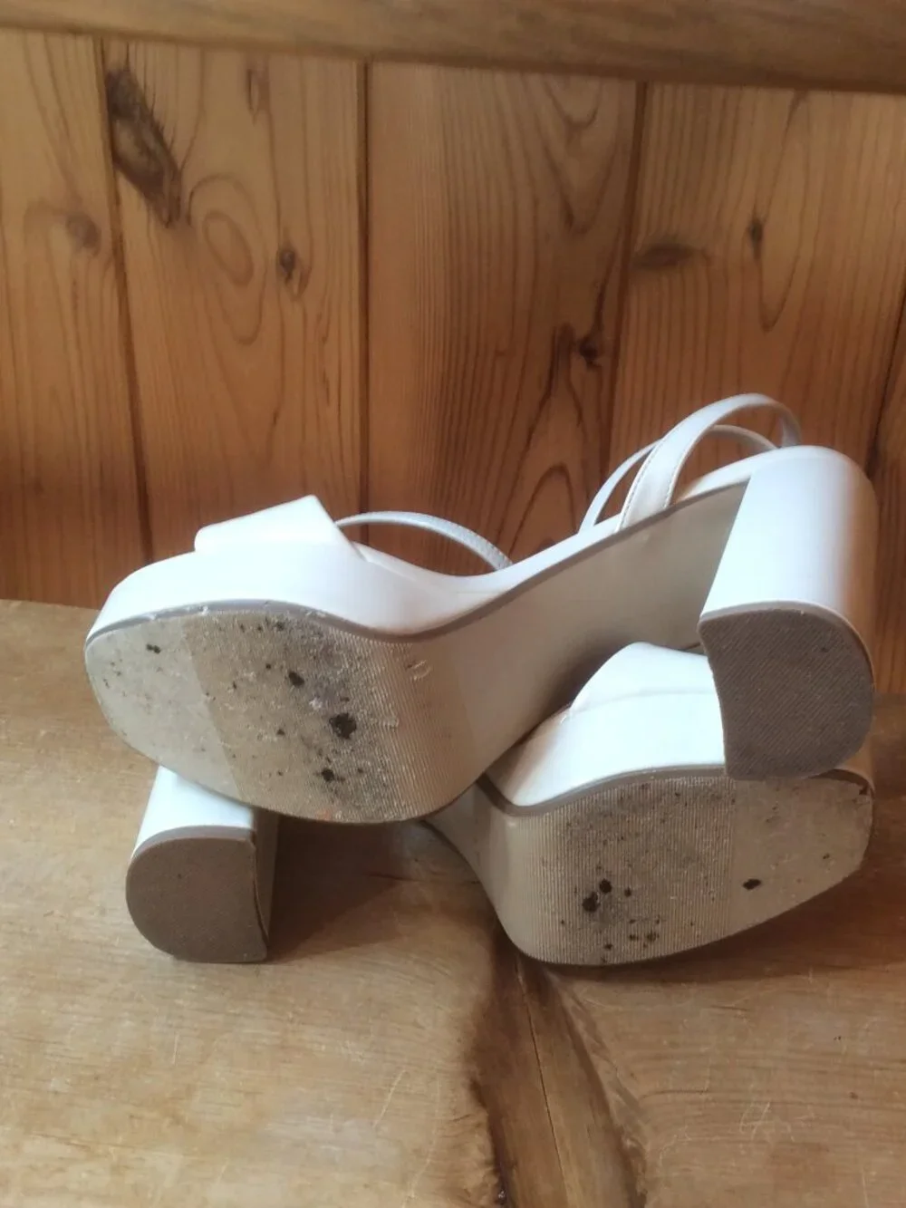 Heart in D Cream Ankle Strap Chunky Platform Heels Size 8.5* - Picture 6 of 7